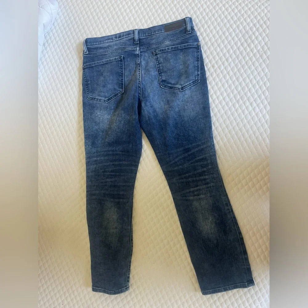 DKNY jeans - Picture 3 of 5